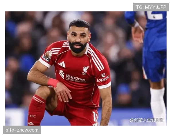 萨拉赫替补席引发热议 利物浦锋线调整面临关键时刻